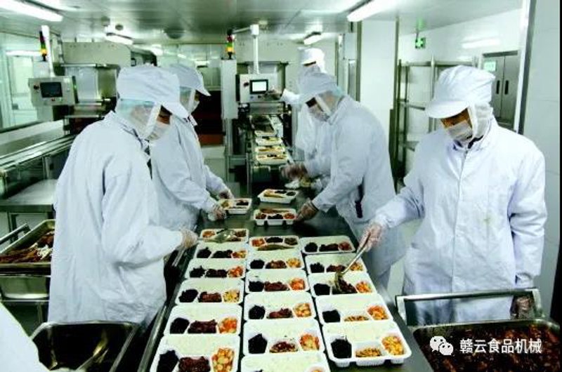 婚车租赁选购指南:打造完美婚礼的启动钥匙